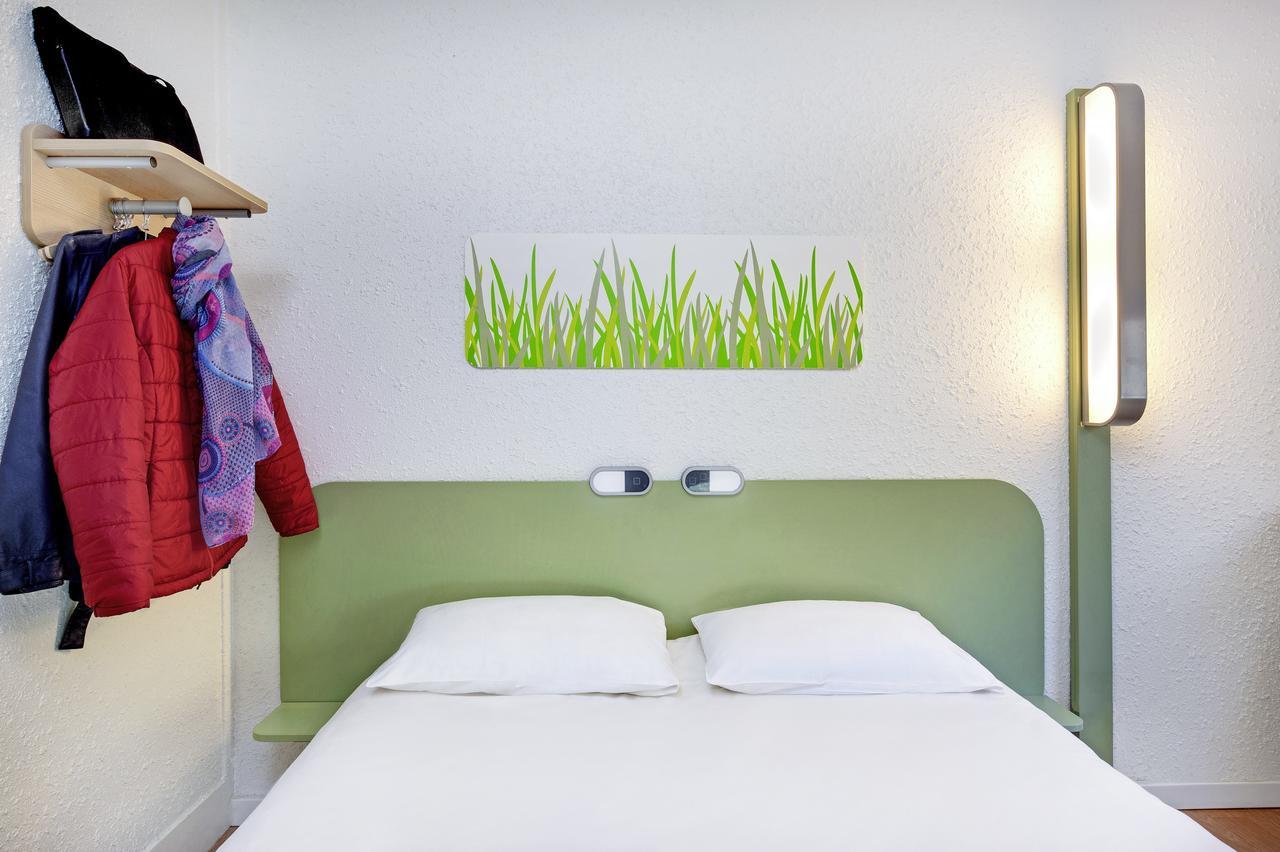Hotel Ibis Budget Lyon Sud Saint-Fons A7 Kültér fotó
