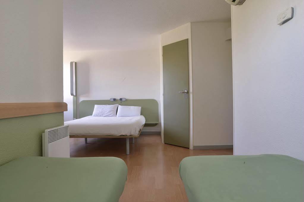 Hotel Ibis Budget Lyon Sud Saint-Fons A7 Kültér fotó
